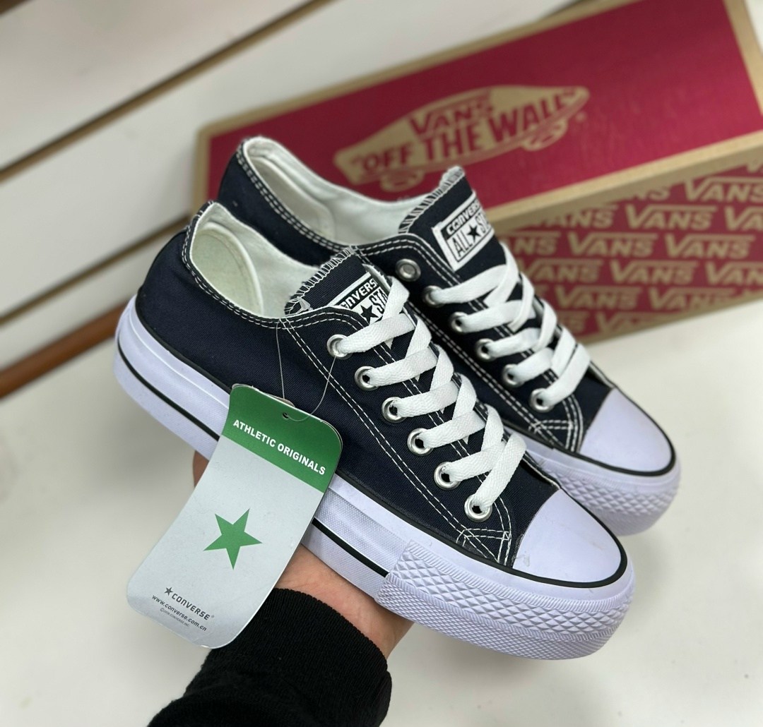 кеды конверс с черной подошвой,,кеды converse черный,кеды конверс фулл блэк,конверсы черные