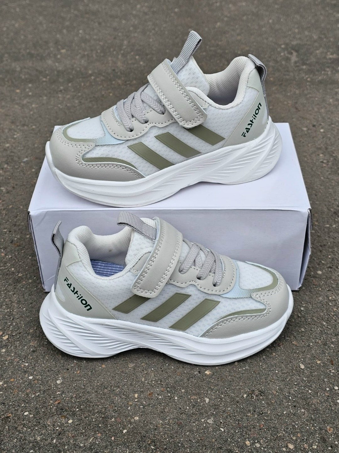 кроссовки,кроссовки адидас мужские белые летние,кроссовки для мальчика,детские кроссовки,кроссовка детская