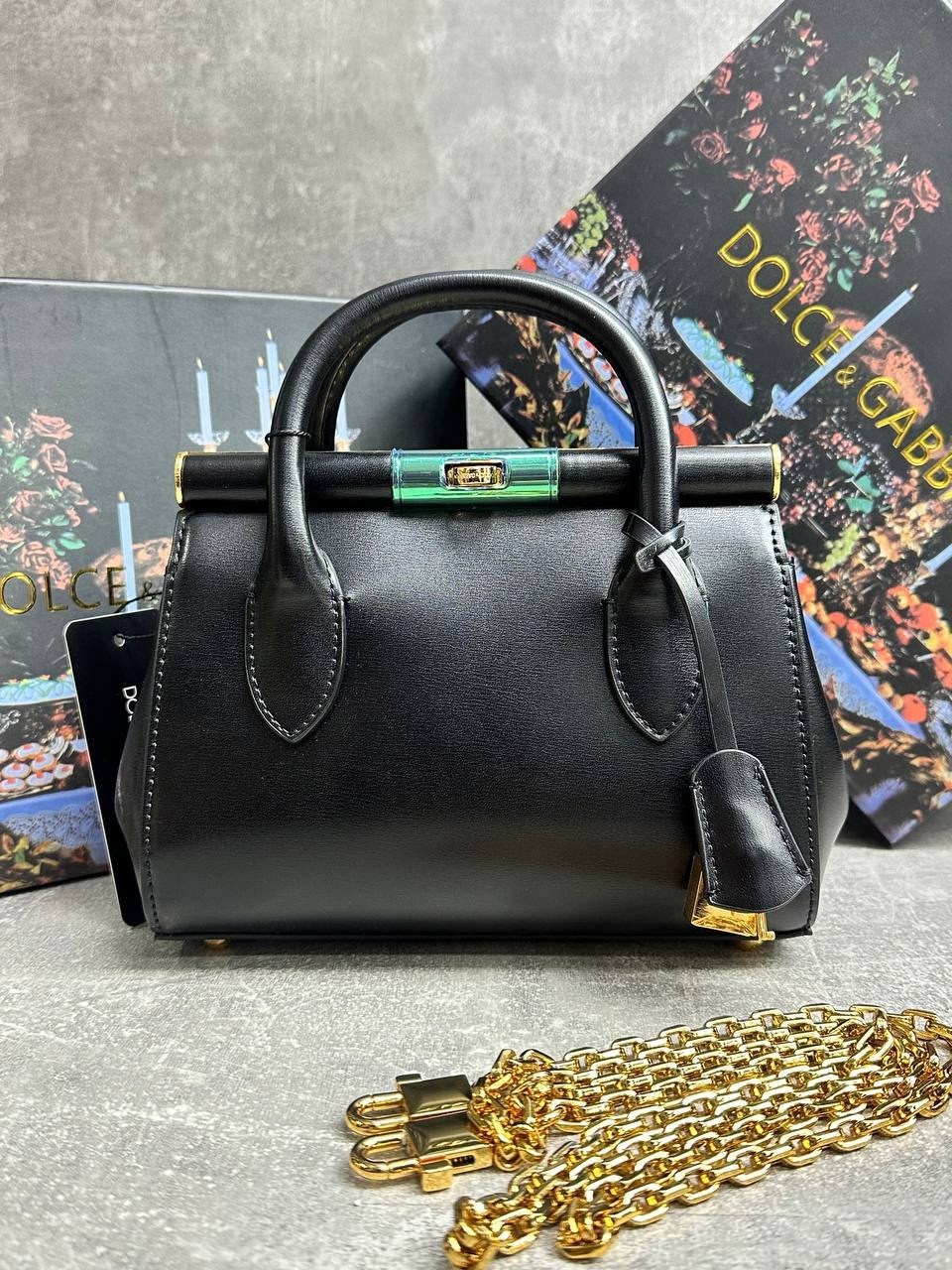 сумка dolce&gabbana,сумка,сумки для женщин,сумка кожаная,сумка с замком