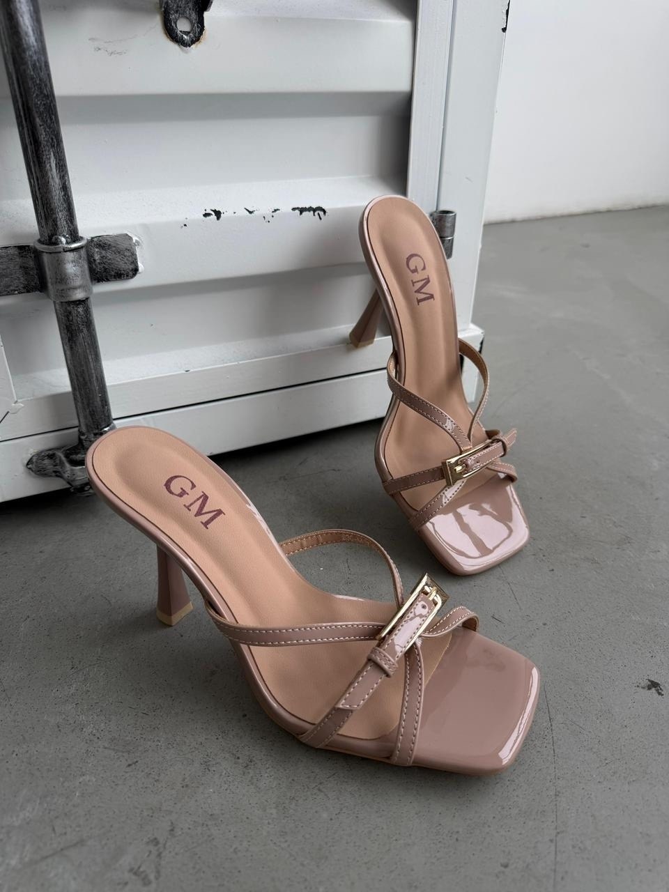 босоножки на каблуках,женские босоножки,стильные босоножки,модные босоножки,босоножки с бантом