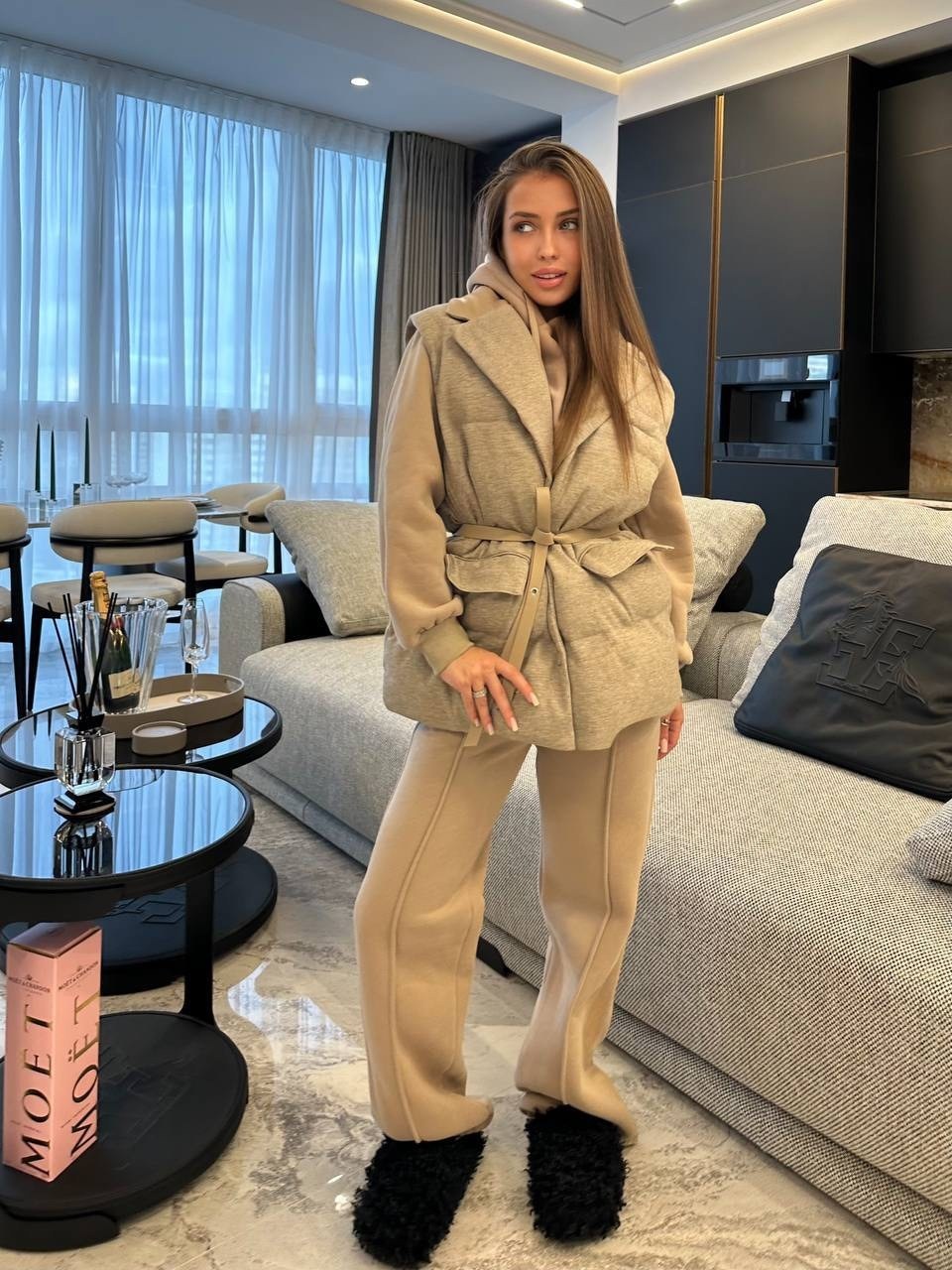 спортивный костюм тёплый,костюм спортивный женский,теплый костюм на флисе,женский спортивный костюм с капюшоном,спортивный костюм бежевый женский