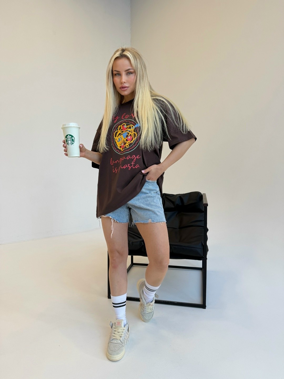 футболка оверсайз,футболки женская оверсайз,футболка женская,оверсайз футболки длинные с принтом,футболки женские oversize