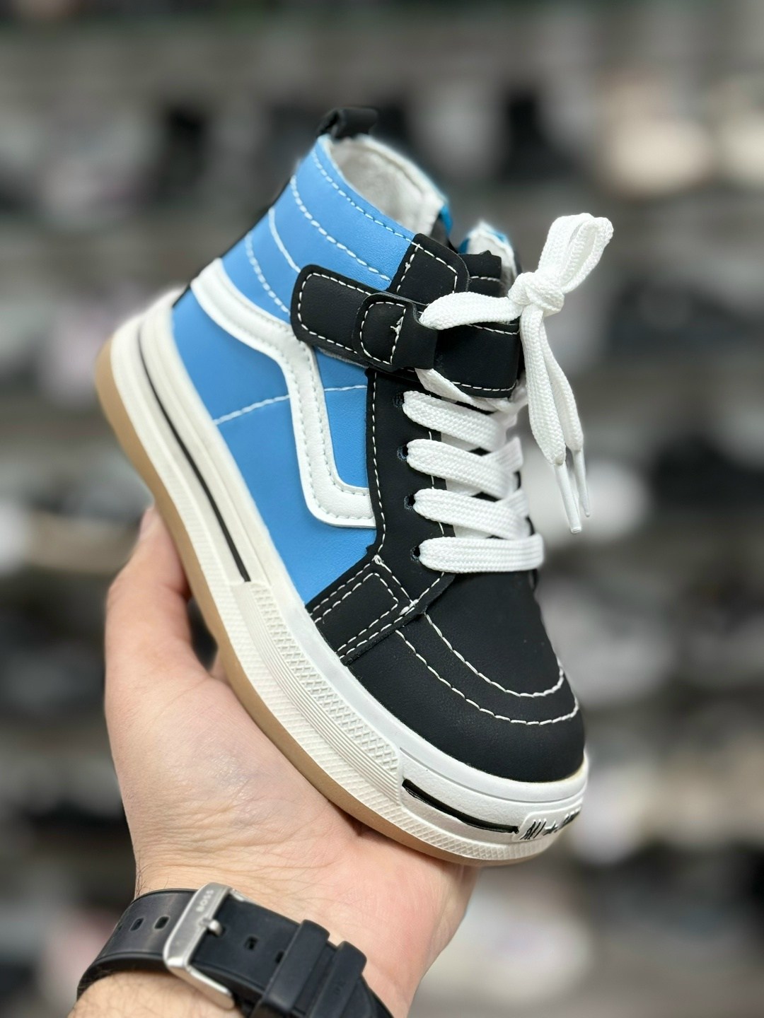 детские ботинки,,детская ,демисезонные кроссовки для мальчика, для мальчика