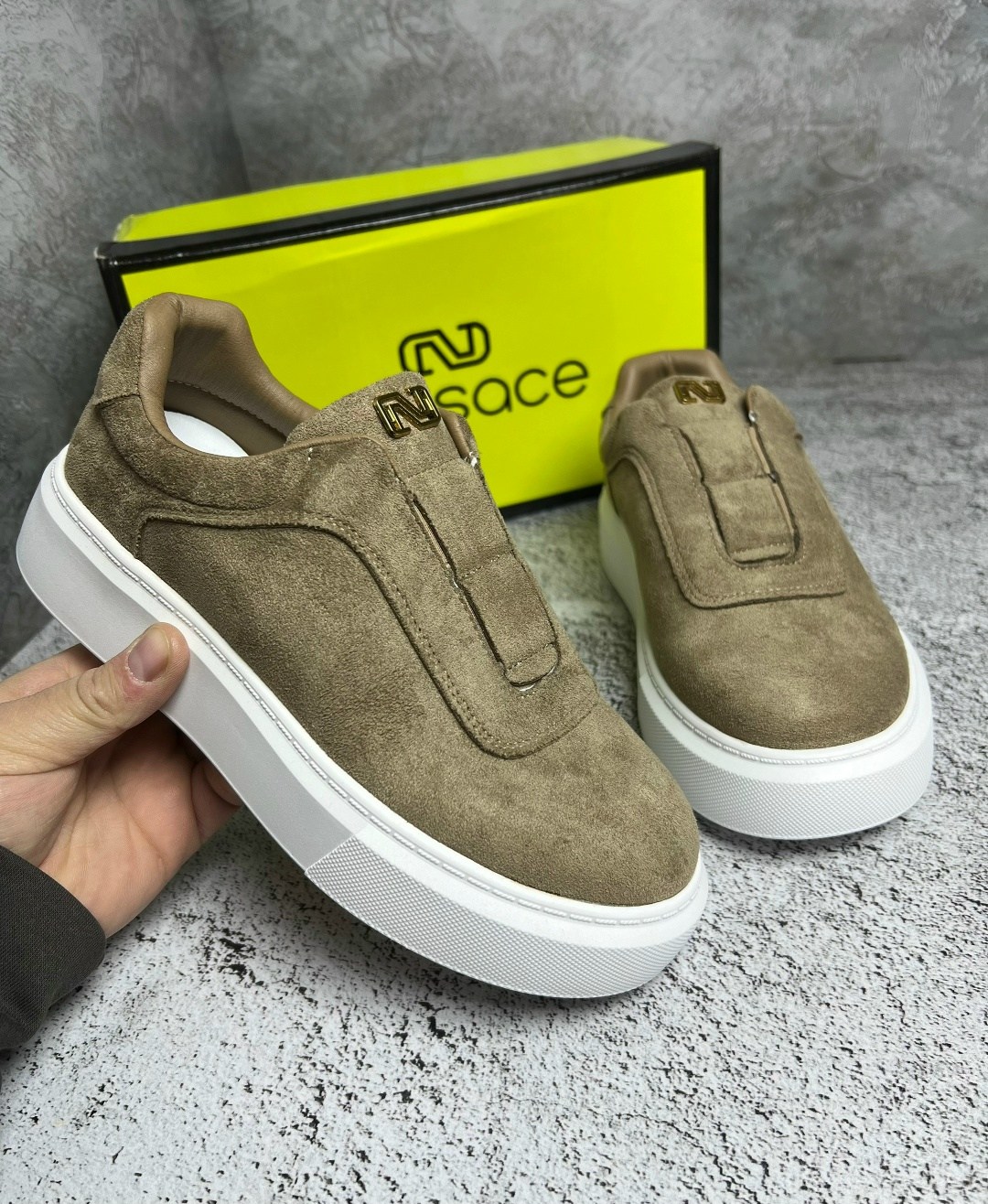 , женская,замшевые кроссовки,спортивный ,женские кеды