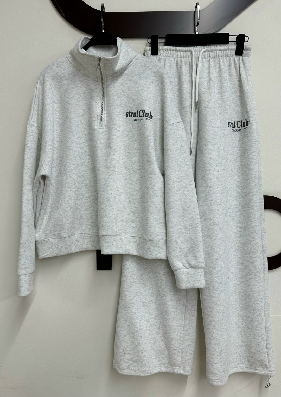 спортивный женский костюм,спортивный костюм,cпортивный костюм женский на флисе,женские костюмы,спортивный костюм двухнитка