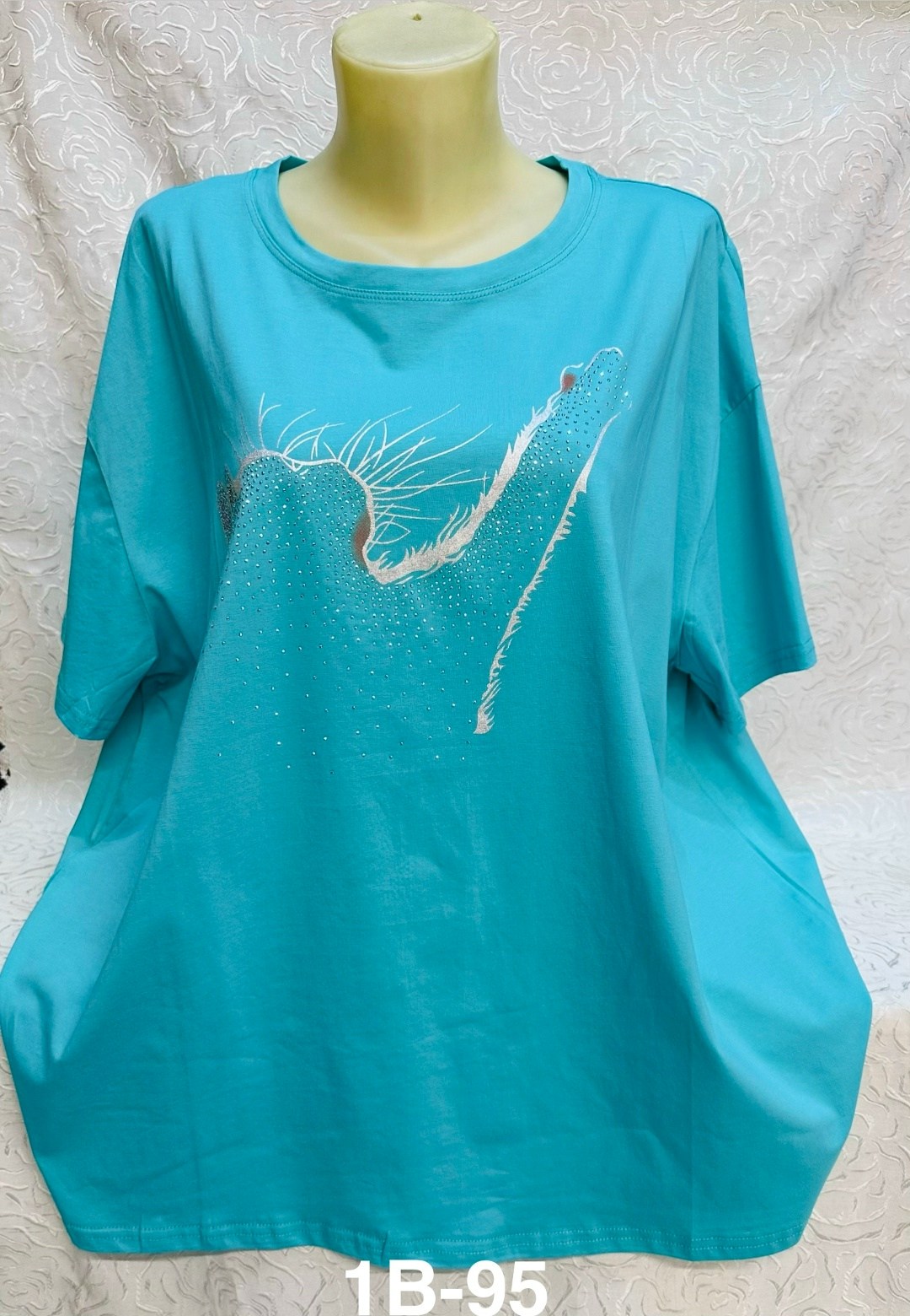 женские футболки больших размеров,футболки женская,футболки больших размеров,женские футболки со стразами,футболки модные