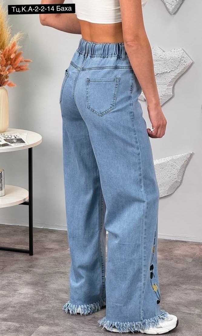 джинсы женские,женские широкие джинсы,широкие джинсы,джинсы с вышивкой,модные джинсы