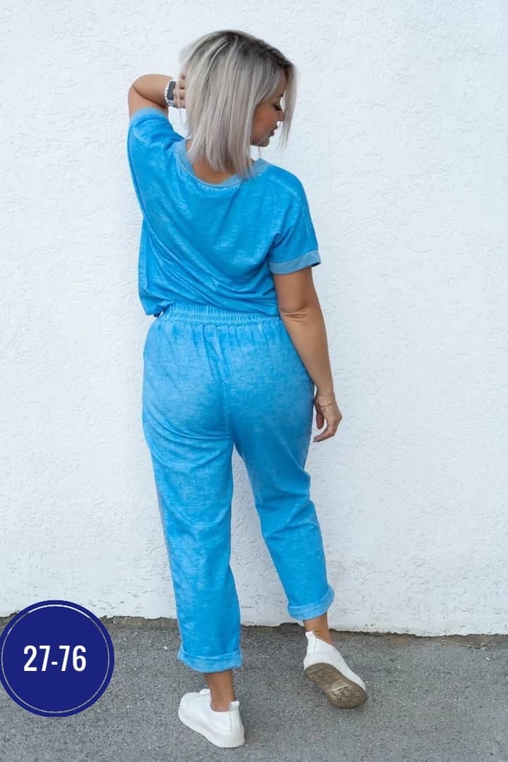 костюмы голубые,костюм двойка женская,стильные костюмы,летние костюмы,легкий летний костюм