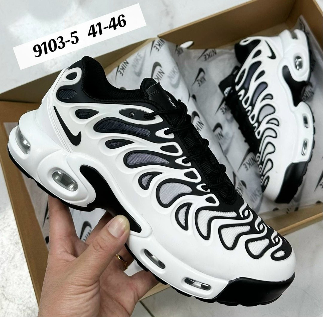 кроссовки nike air max plus tn,кроссовки nike air max plus,nike air max plus tn,мужские кроссовки nike air max tn plus drift black/white,кроссовки nike air max plus drift