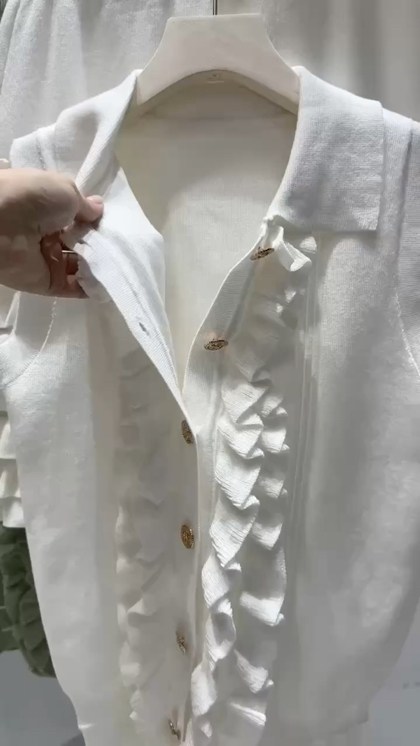 блузка с рюшами,блузка с оборками,рубашка с рюшами женская,воротник с рюшами,рубашка с рюшами