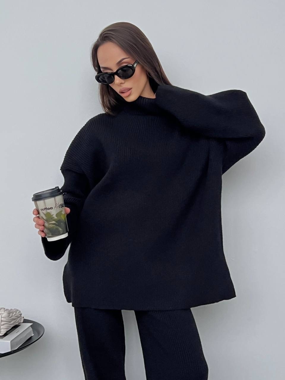 свитер оверсайз вязаный с горлом,удлиненный свитер,свитер оверсайз удлиненный,свитер с высоким воротом,свитер женский оверсайз