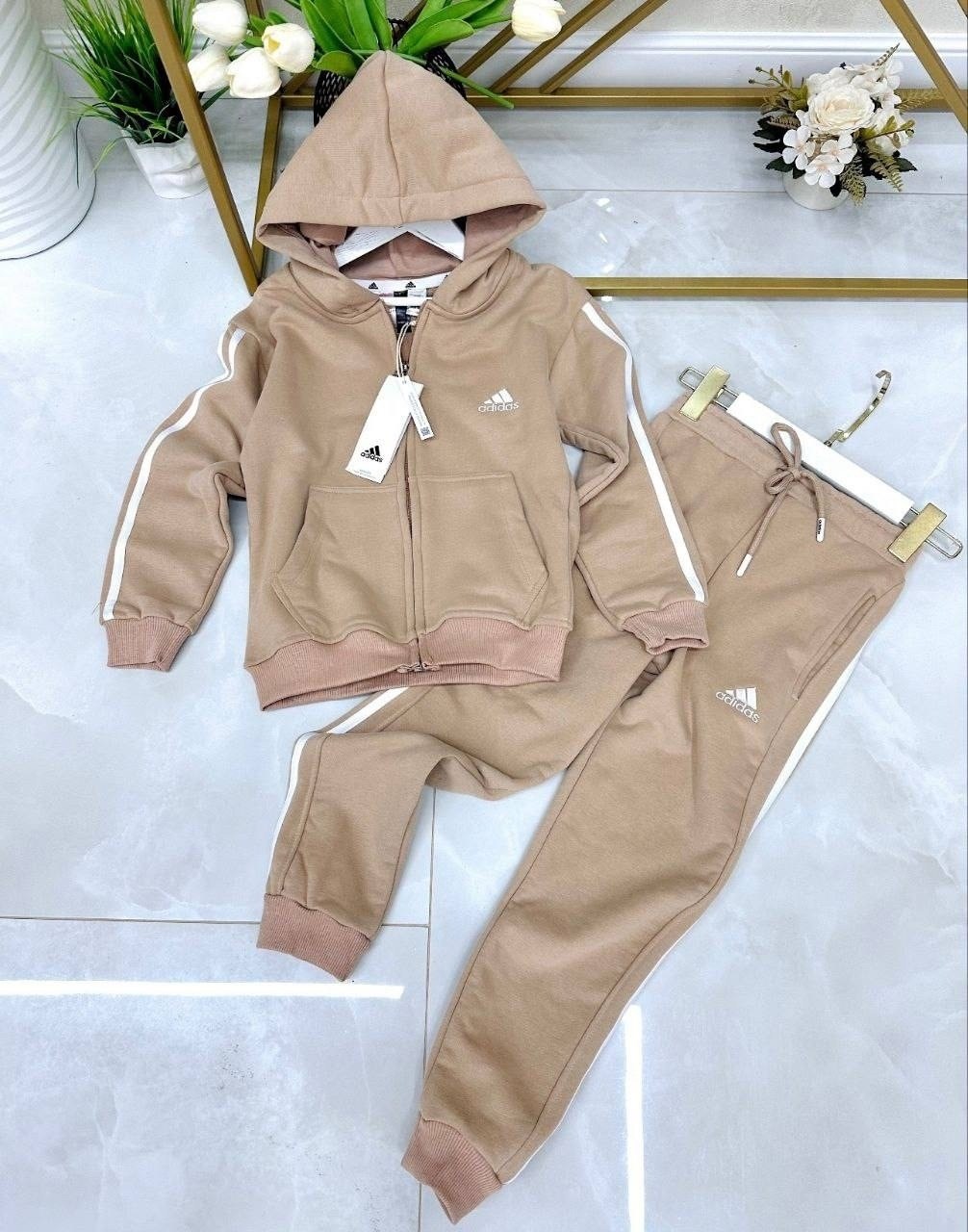 костюм бежевый,спортивный костюм,костюм адидас женский розовый,женский спортивный костюм adidas,спортивный детский костюм на флисе