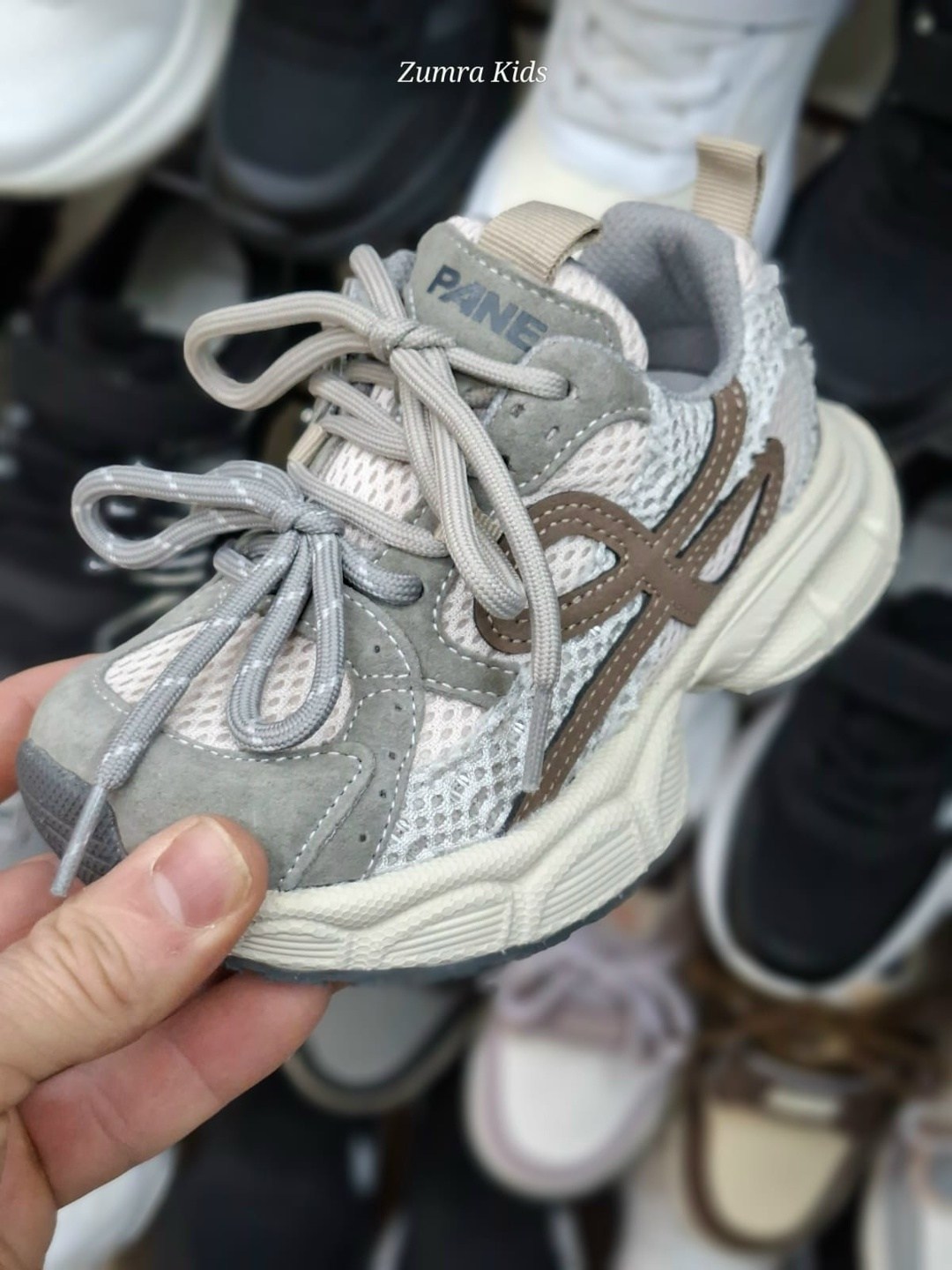 кроссовки детские,кроссовки,спортивная ,повседневные кроссовки,кроссовки детские для девочек