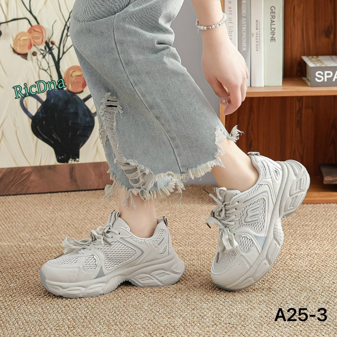 ,кроссовки женскиe,повседневные кроссовки,модные кроссовки,спортивная