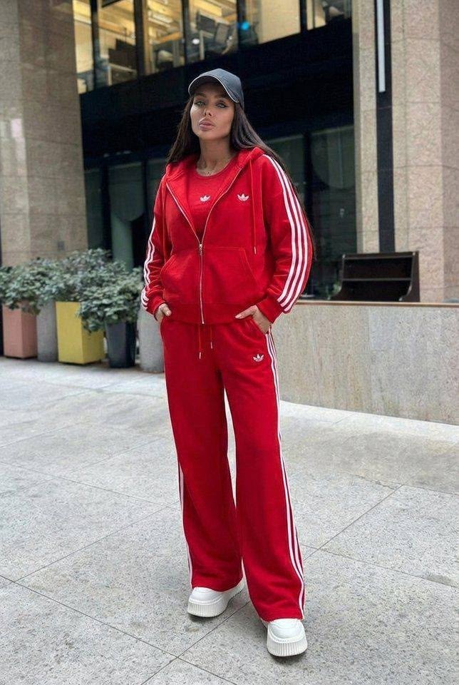 костюм спортивный женский adidas,спортивный костюм женский адидас,адидас костюм женский,трикотажные костюмы,спортивный костюм женский