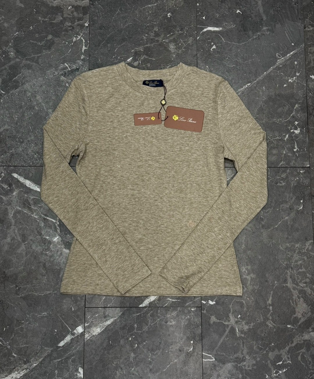 бежевый джемпер,кофта женская,женские джемпера,бежевый свитер,джемпер