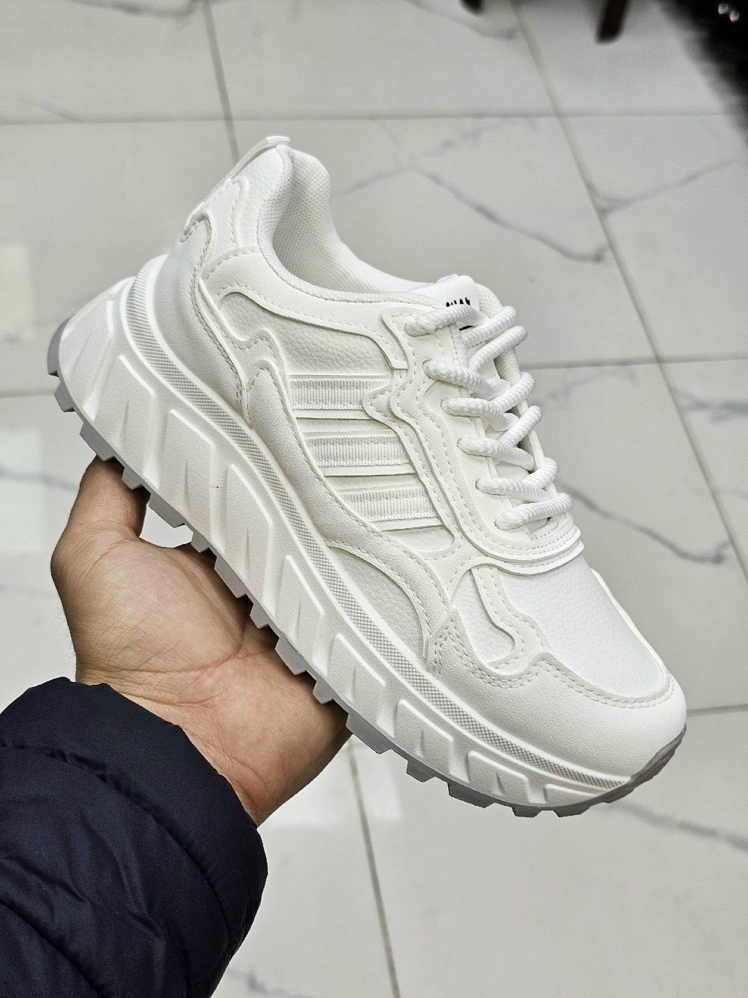 кроссовки женские,кроссовки бежевые,, женская,спортивная