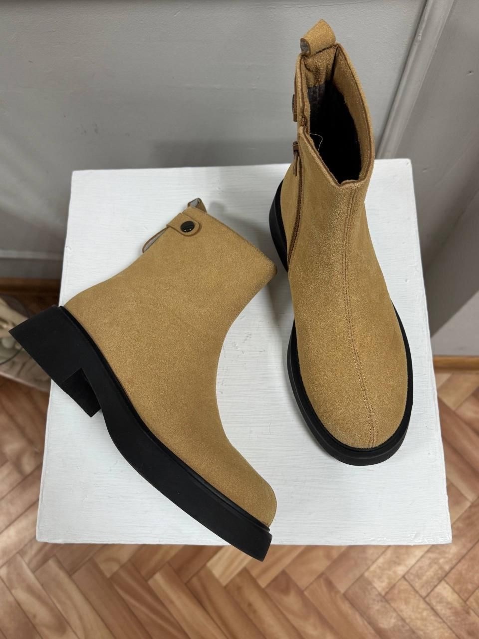 ,ботинки женские,замшевые ботинки, женская,ботинки модные