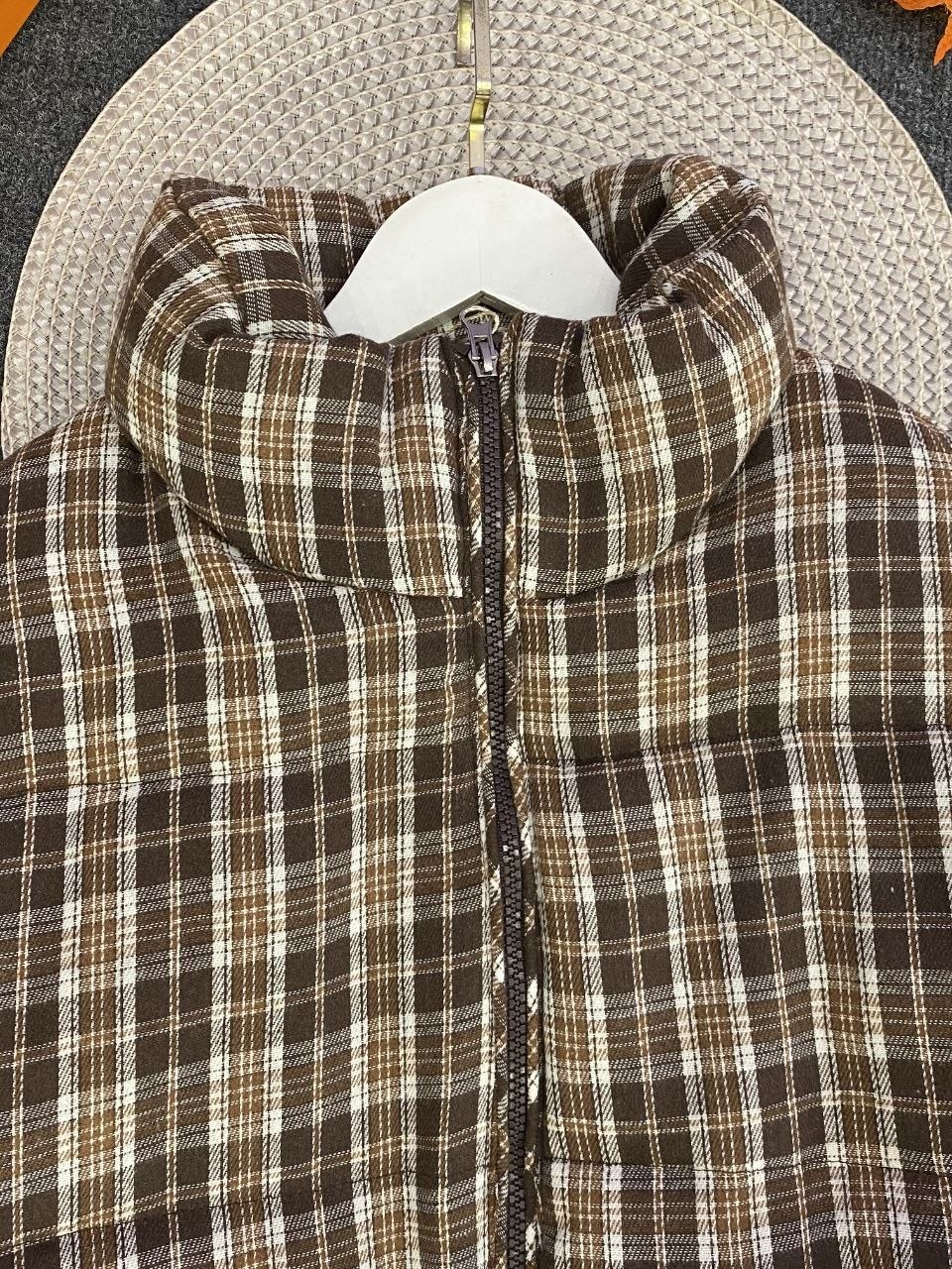 короткая куртка в клетку,куртка женская,куртка в клетку,женская короткая куртка в клетку,короткая куртка