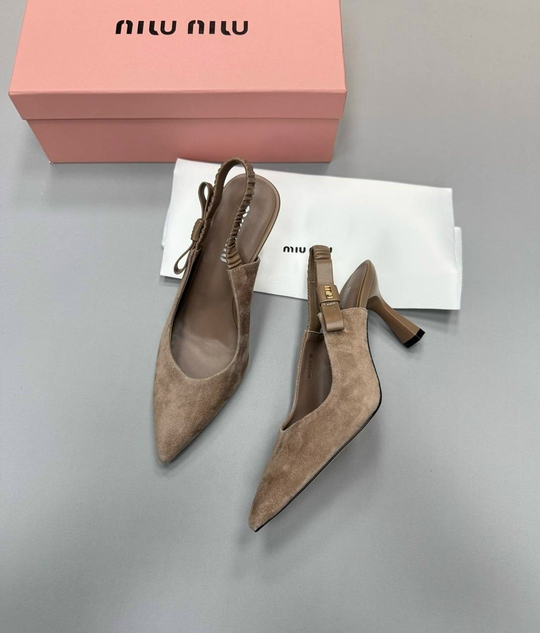 ,замшевые босоножки,туфли brunello cucinelli,босоножки женские,женские туфли лодочки