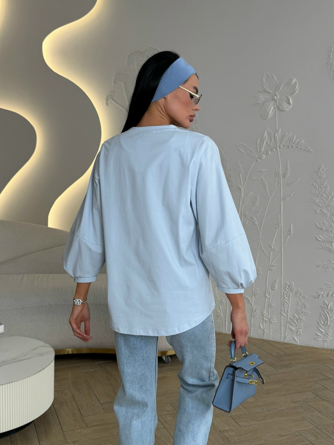 голубой свитшот,свитшот женская,свитшот свободного кроя,свитшот базовый,кофта оверсайз