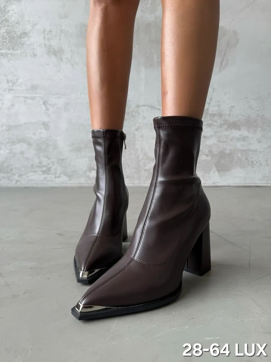 ботильоны женские,ботильоны модные,женские ботильоны с острым носком,,короткие сапоги