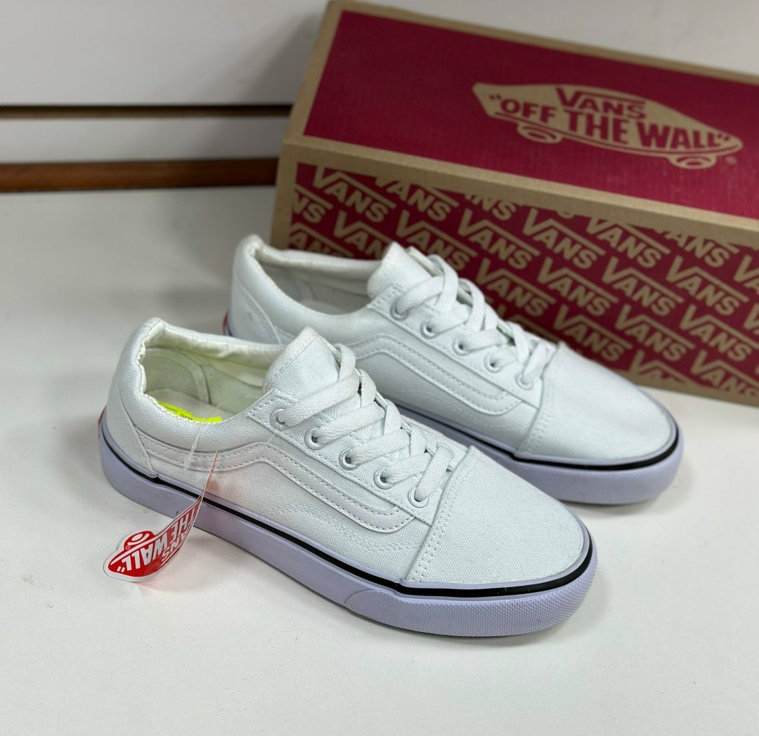 ,белые вансы,кеды белые,vans old skool white,белые кроссовки