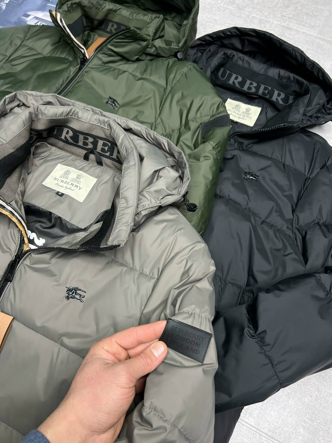 пуховик burberry,куртка burberry мужская зимняя 3830074,мужская куртка burberry,куртка burberry,пуховик мужской burberry