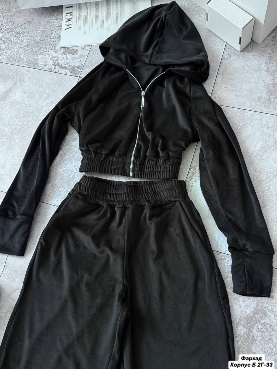 спортивный велюровый костюм,костюм велюровый,велюровый костюм женский,велюровый спортивный костюм женски,велюровый прогулочный костюм