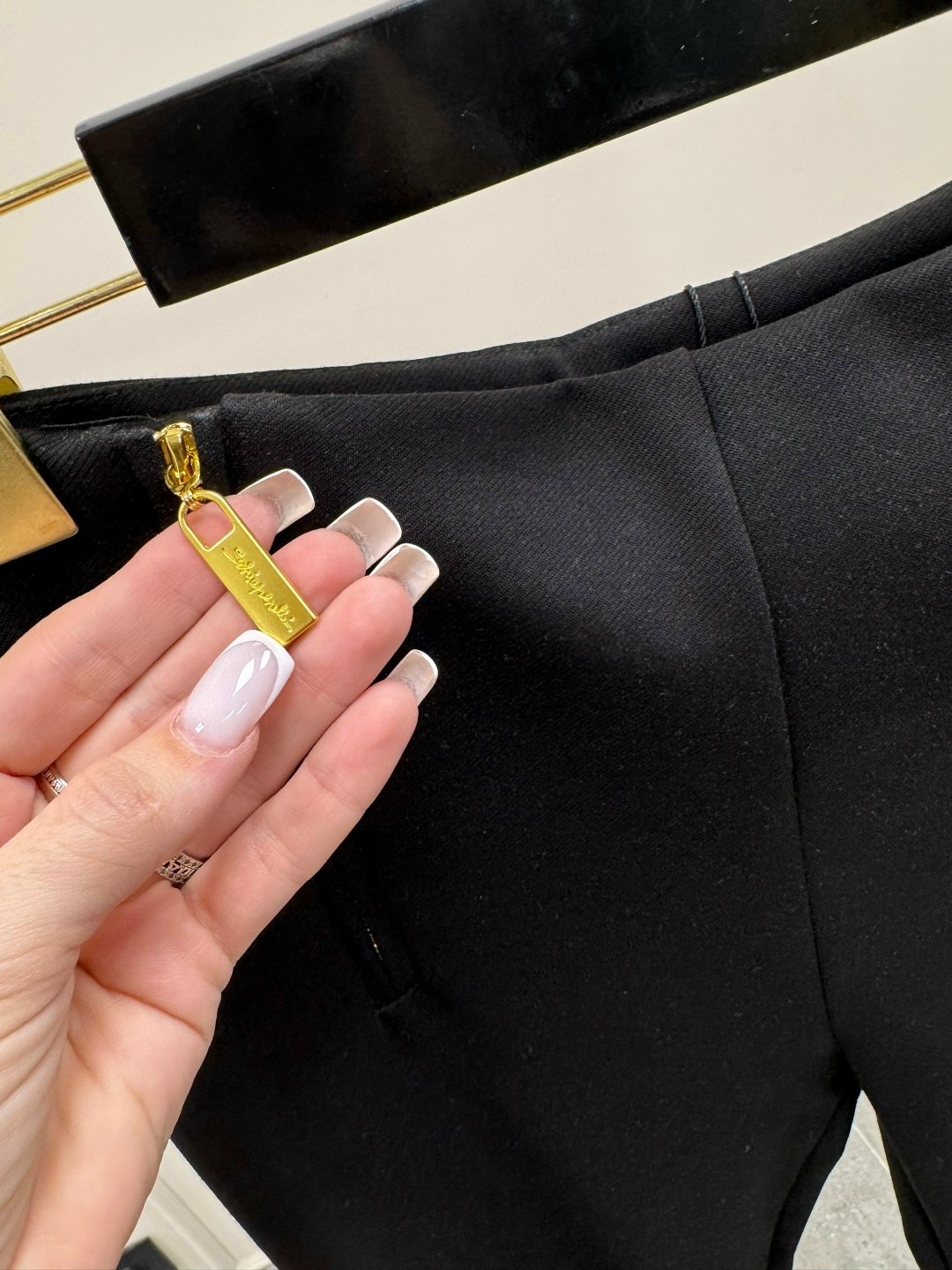 брюки модные,женские брюки,классические брюки,брюки с поясом,брюки женские широкие