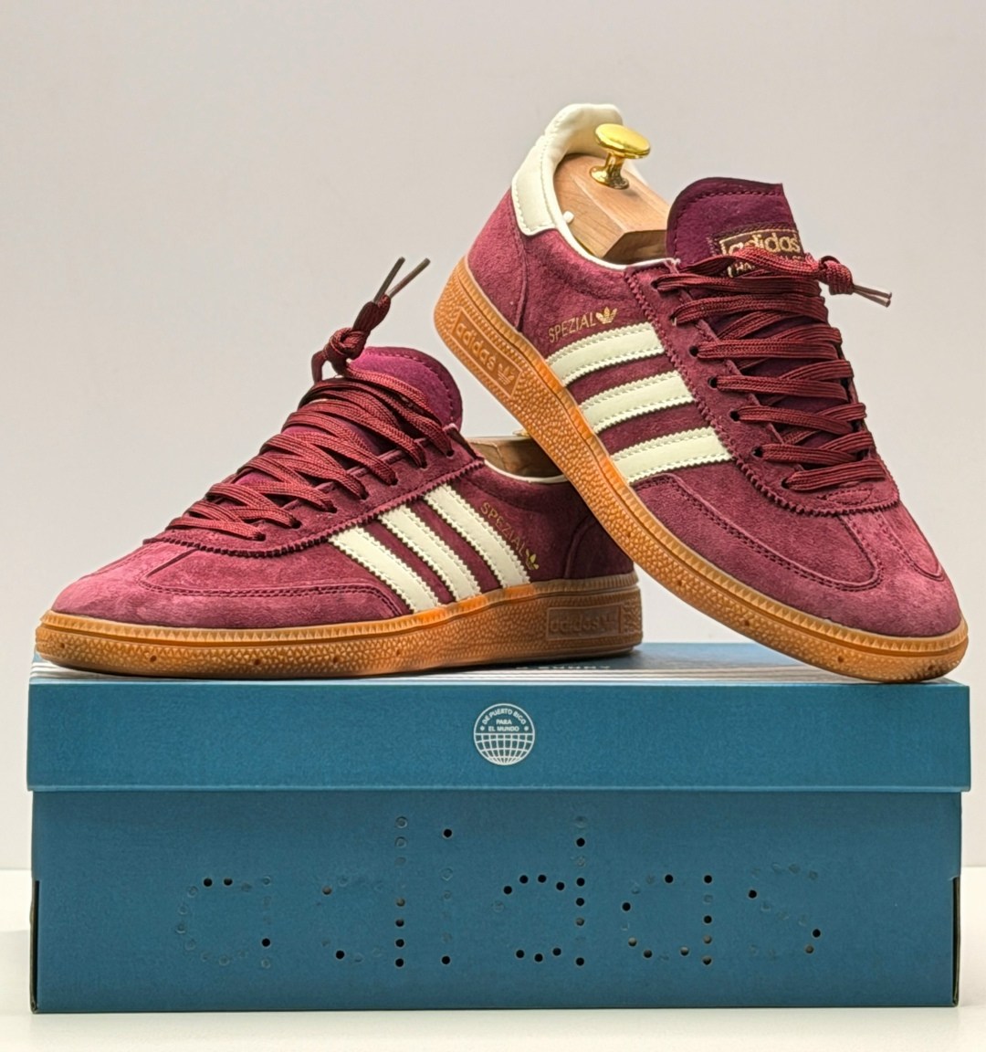 кроссовки кеды из натуральной замши adidas spezial,adidas handball spezial,adidas originals handball spezial,кроссовки adidas spezial из замши, фиолетовый,кроссовки adidas originals handball spezial