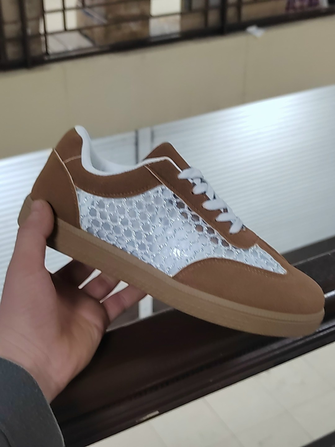 ,кроссовки женскиe,кроссовки бордовые,спортивная ,повседневные кроссовки