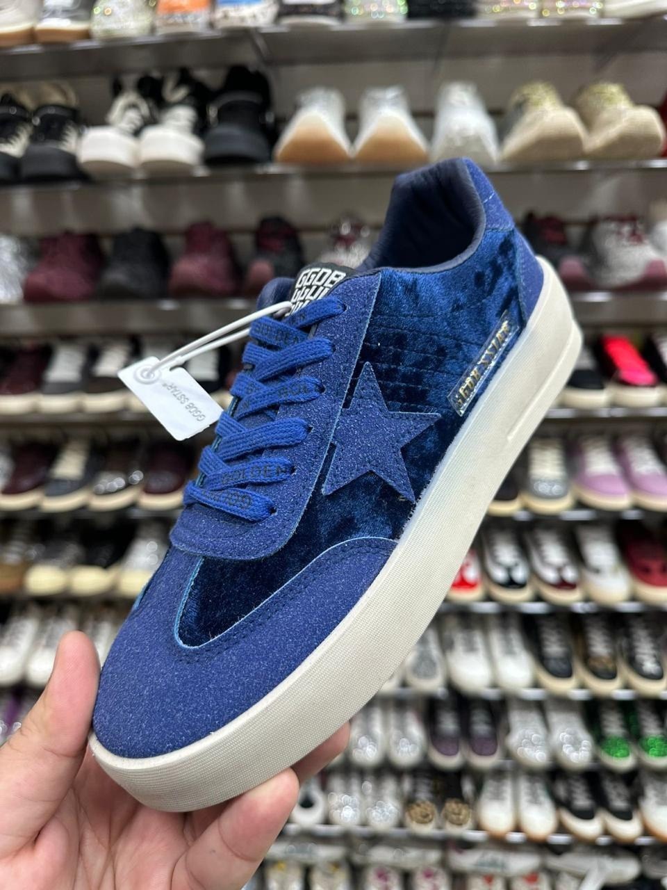 ,кроссовки со звездами,женские кроссовки,кроссовки и кеды,кроссовки замш