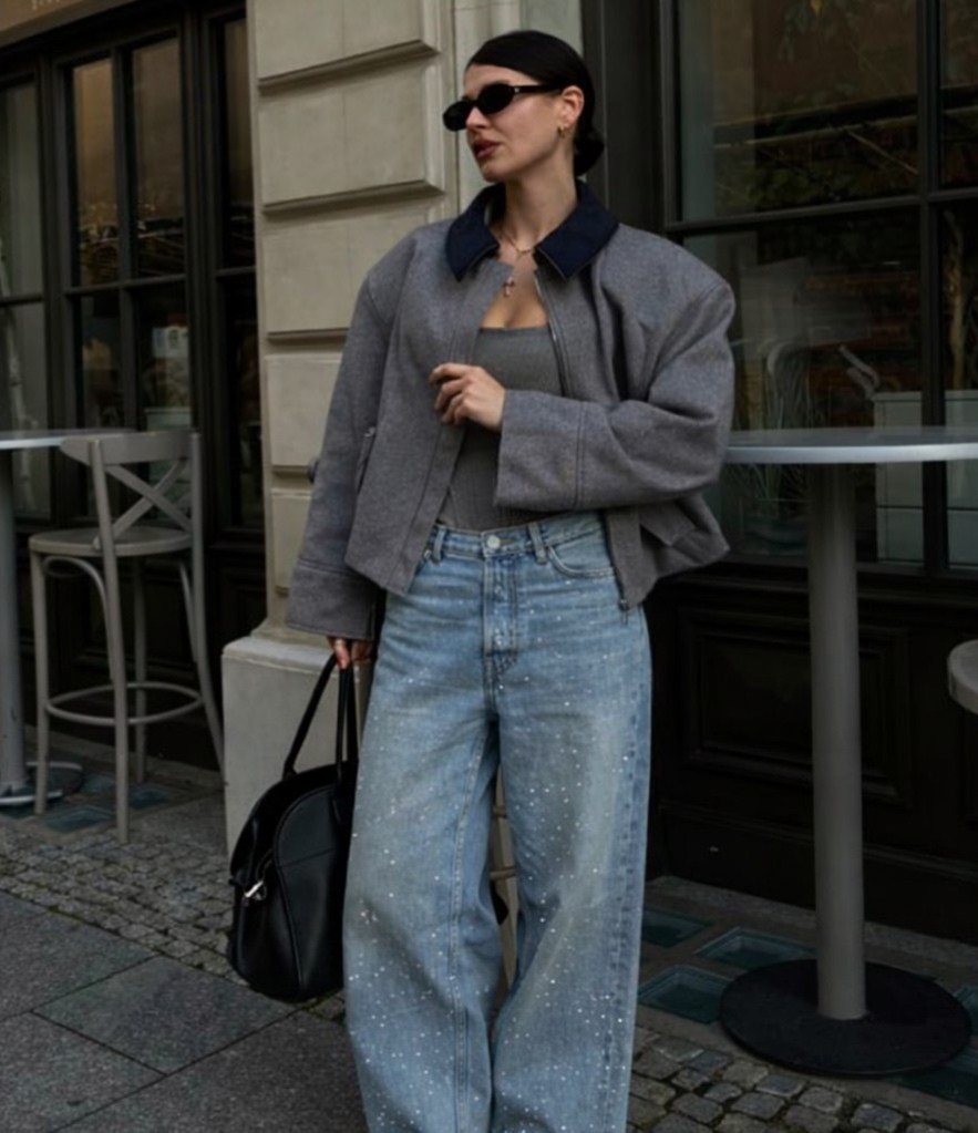 кожаная куртка,модная куртка,широкие джинсы,