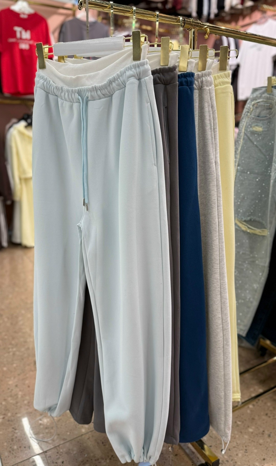 спортивные брюки,брюки штаны,спортивные штаны оптом,джинсы брюки,брюки модные