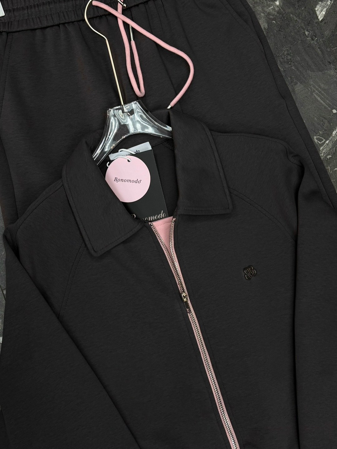 женский трикотажный костюм,костюм трикотажный,женские спортивные костюмы,костюм спортивный на флисе leo.ni цвет светло-серый,спортивный костюм