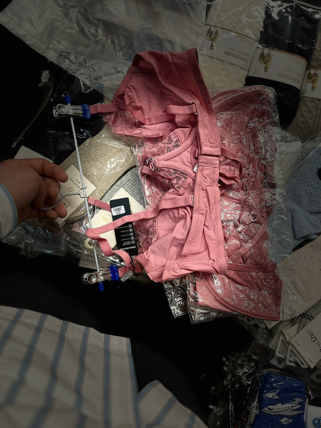 бюстгальтер,бюстгальтер комплект,женские бюстгальтеры,бюстгальтер с кружевом,бюстгальтер розовый