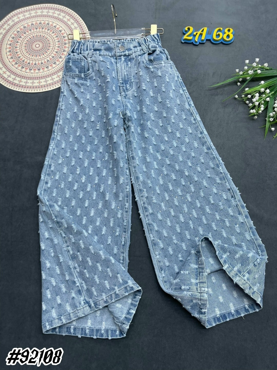 джинсы для девочек,джинсы широкие,модные джинсы,брюки джинсы,одежда джинсы