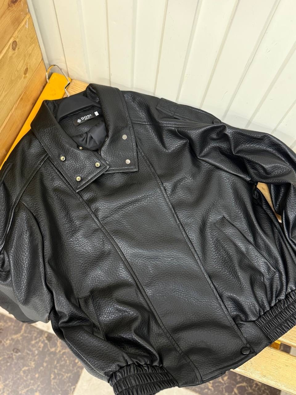 кожаная куртка yves saint laurent,кожаная куртка,куртка кожаная женская,косуха кожаная куртка оверсайз saint shine,куртка