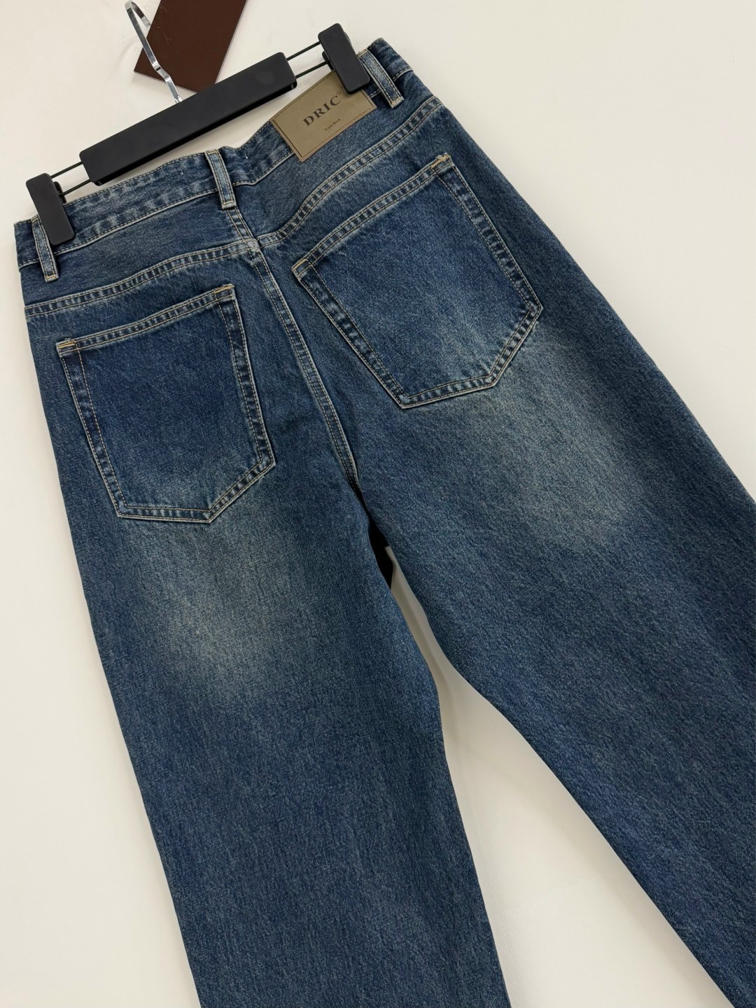 джинсы широкие,джинсы джинсы,джинсы,стильные джинсы,джинсы dior