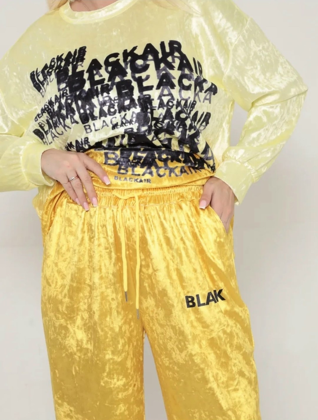 костюм женский,костюм велюровый,костюм велюровый женский графит,костюм с брюками,стильные костюмы