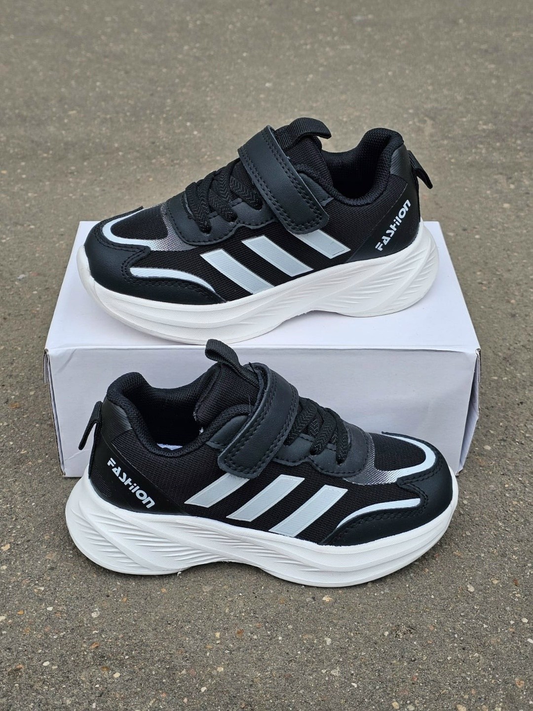 кроссовки,кроссовки адидас мужские белые летние,кроссовки для мальчика,детские кроссовки,кроссовка детская