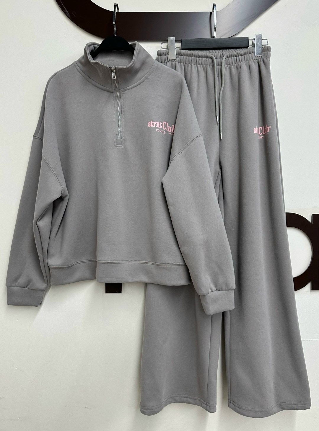 спортивный женский костюм,спортивный костюм,cпортивный костюм женский на флисе,женские костюмы,спортивный костюм двухнитка