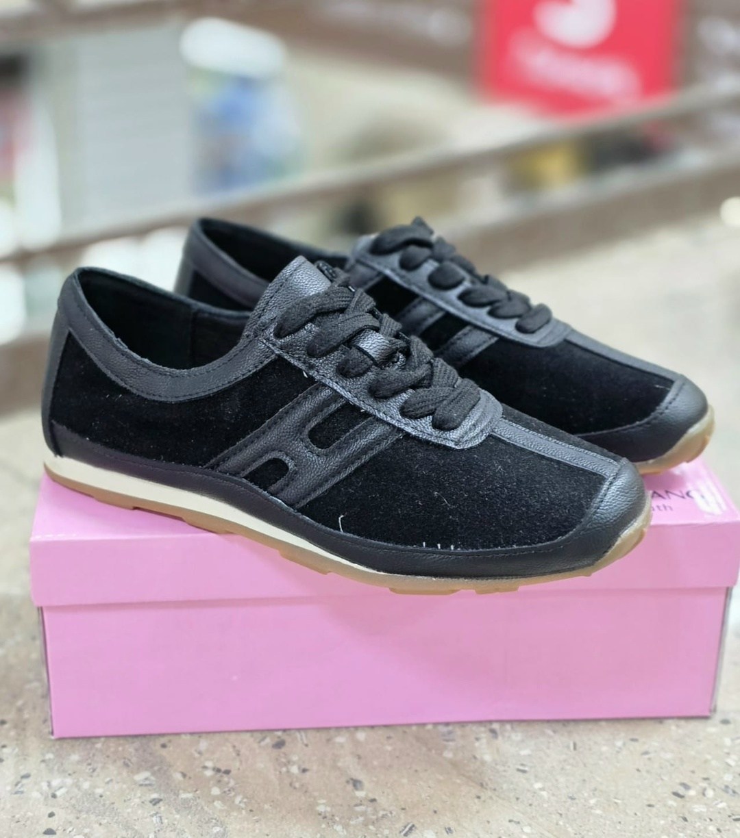 ,кроссовки бордовые,женские кроссовки,кроссовки замшевые,кроссовки рибок женские бордовые