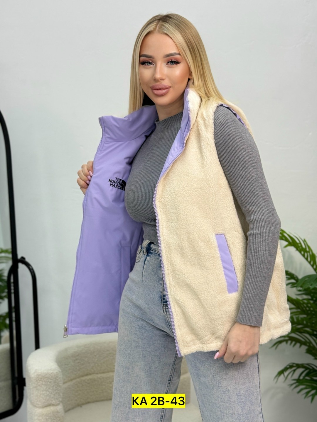 жилетка женская,жилетка двухсторонняя,жилет женский,жилет утепленный женский,жилетка на синтепоне