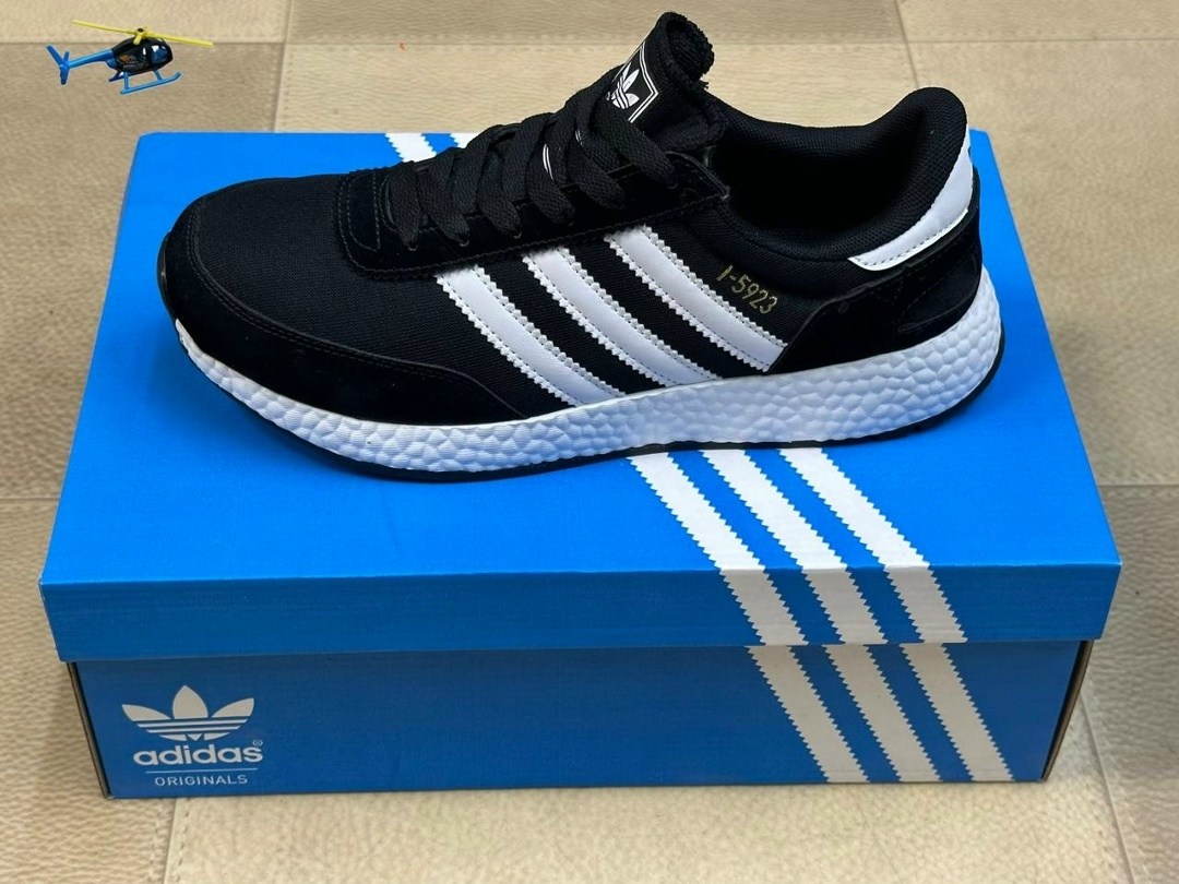 кроссовки adidas,мужские кроссовки adidas,adidas iniki,кроссовки adidas iniki,