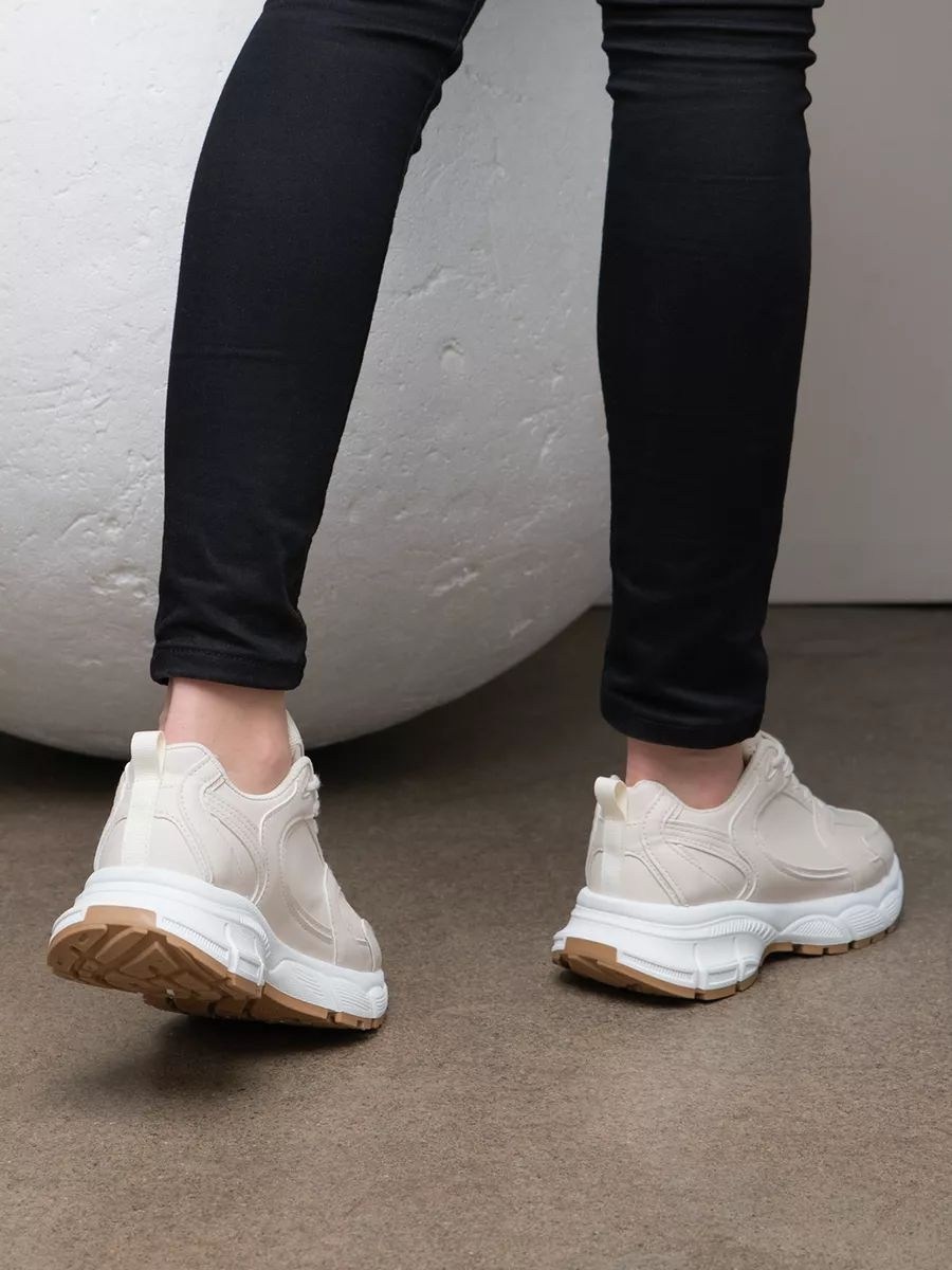 женские кроссовки,массивные кроссовки женские брендовые,,кроссовки асос бежевые,кроссовки женские бежевые спортивные на высокой