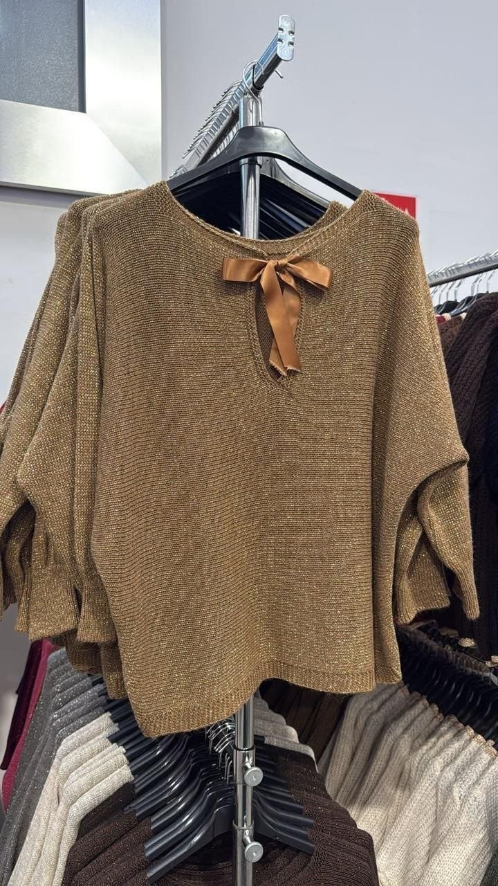 вязаная кофта,свитер с бантом на спине,кофта женская,свитер,свитера женские