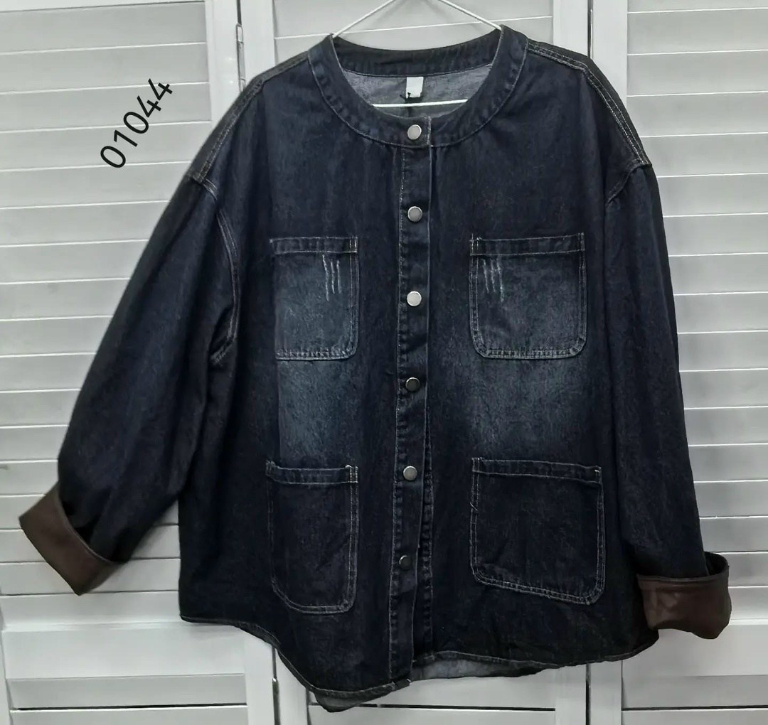 женская джинсовая куртка,джинсовая куртка,джинсовое пальто,куртка женская джинсовая оверсайз,джинсовая куртка повседневная