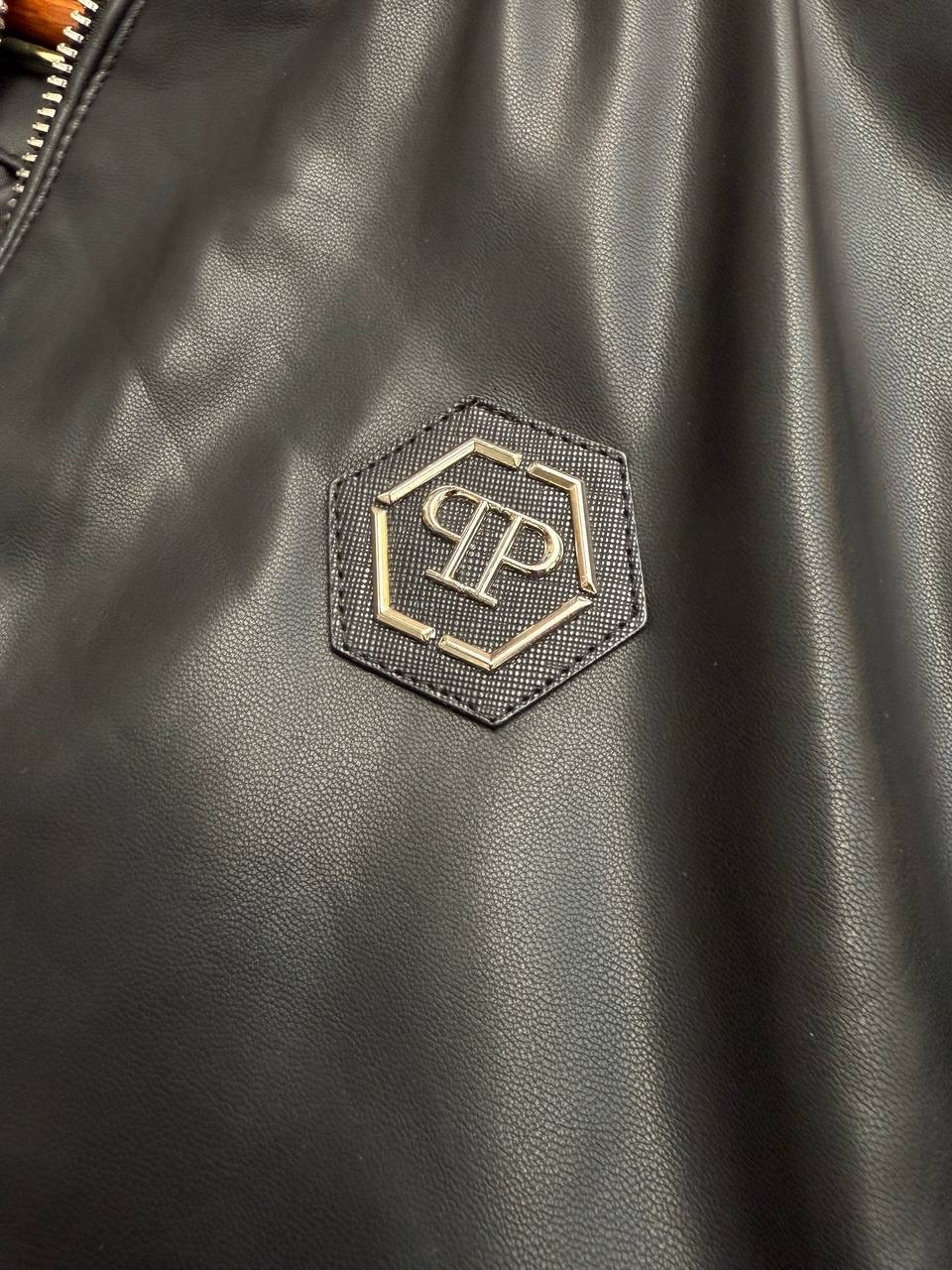 кожаная куртка philipp plein,philipp plein кожаная куртка мужская,philipp plein leather bomber jacket,кожаная куртка филипп плейн мужская,куртка philipp plein мужская